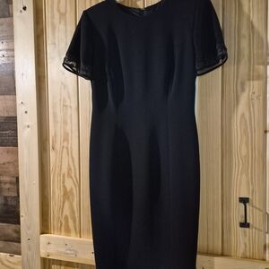 Donna Morgan Black Midi Dress